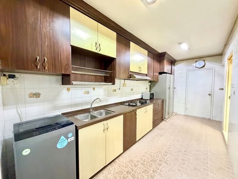 183A Rivervale Crescent, 183A Rivervale Crescent, 3 Bedrooms, 1,184 sqft, HDB Flat For Sale, by Hidayat Shariff, 500193934 - Kitchen - PropertyGuru.com.sg