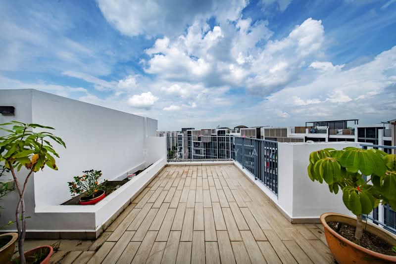 Waterbay, 47B Edgefield Plains, 4 Bedrooms, 2,304 sqft, Executive Condominium For Sale, by Jerome Yap, 500193958 - Exterior - PropertyGuru.com.sg