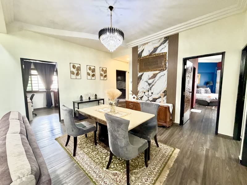 680 Choa Chu Kang Crescent, 680 Choa Chu Kang Crescent, 4 Bedrooms, 1,550 sqft, HDB Flat For Sale, by Hidayat Shariff, 500193965 - Dining Room - PropertyGuru.com.sg