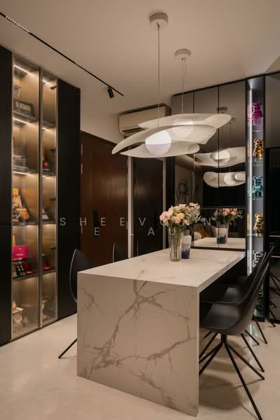 Botanique at Bartley, 235 Upper Paya Lebar Road, 3 Bedrooms, 1,033 sqft, Condominium For Sale, by Sheevonne Lau, 500193968 - Dining Room - PropertyGuru.com.sg