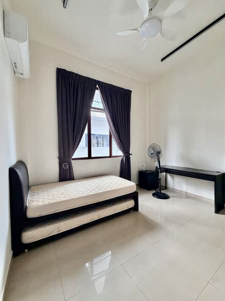 Sembawang Hills Drive, , Room Rental, 170 sqft, Terraced House For Rent, by Ng Shi Qin, 500193976 - Bedroom - PropertyGuru.com.sg