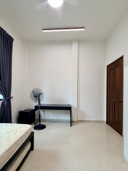 Sembawang Hills Drive, , Room Rental, 170 sqft, Terraced House For Rent, by Ng Shi Qin, 500193976 - Bedroom - PropertyGuru.com.sg