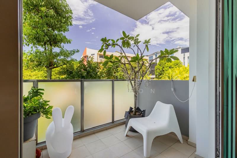 Vacanza @ East, 36 Lengkong Tujoh, 3 Bedrooms, 1,023 sqft, Condominium For Rent, by Leon Hon, 500193979 - Balcony - PropertyGuru.com.sg