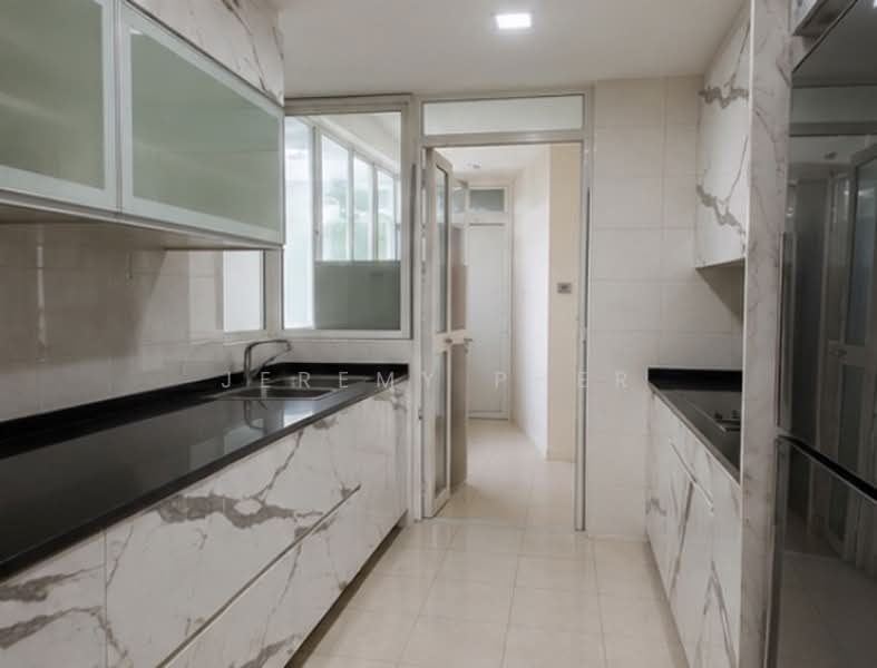 Costa Del Sol, 76 Bayshore Road, 4 Bedrooms, 1,561 sqft, Condominium For Rent, by Jeremy Pher, 500193984 - Kitchen - PropertyGuru.com.sg
