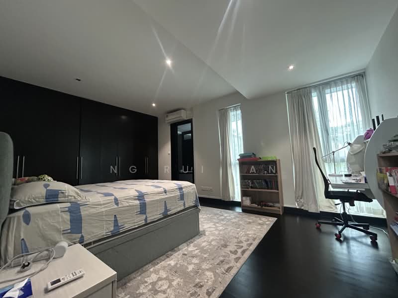 King Albert Park, , 8 Bedrooms, 11,000 sqft, Good Class Bungalow For Sale, by Ng Rui Han, 500193985 - Bedroom - PropertyGuru.com.sg