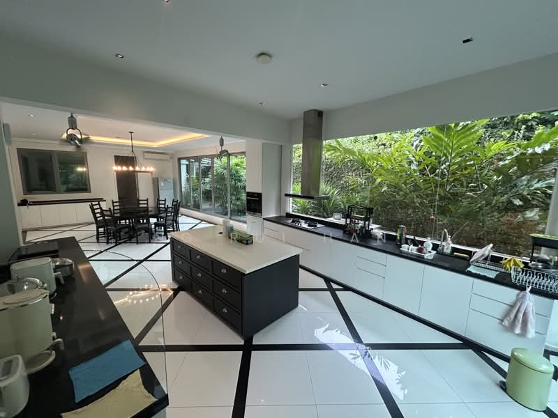 King Albert Park, , 8 Bedrooms, 11,000 sqft, Good Class Bungalow For Sale, by Ng Rui Han, 500193985 - Kitchen - PropertyGuru.com.sg
