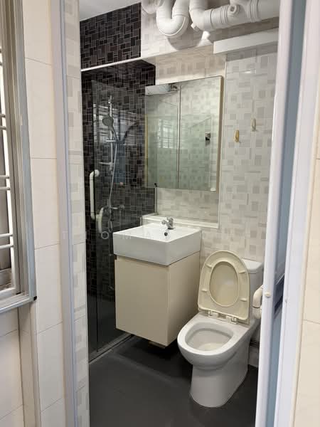 646 Pasir Ris Drive 10 photo 5