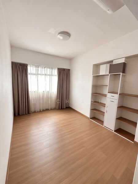 622B Tampines Avenue 12, 622B Tampines Avenue 12, 3 Bedrooms, 1,216 sqft, HDB Flat For Sale, by Mitch Soh, 500193987 - Bedroom - PropertyGuru.com.sg