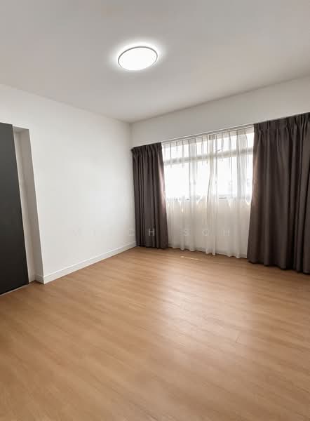 622B Tampines Avenue 12, 622B Tampines Avenue 12, 3 Bedrooms, 1,216 sqft, HDB Flat For Sale, by Mitch Soh, 500193987 - Bedroom - PropertyGuru.com.sg