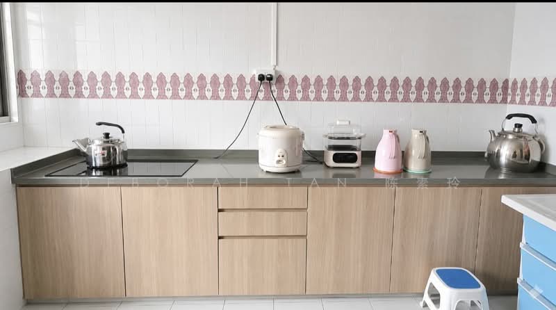 533 Serangoon North Avenue 4, 533 Serangoon North Avenue 4, Room Rental, 150 sqft, HDB Flat For Rent, by Deborah Tan 陈素玲, 500193991 - Kitchen - PropertyGuru.com.sg