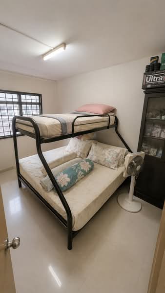 637 Pasir Ris Drive 1, 637 Pasir Ris Drive 1, 3 Bedrooms, 1,119 sqft, HDB Flat For Sale, by Anson Goh 吴铭华, 500193994 - Bedroom - PropertyGuru.com.sg