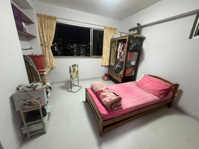 132 Choa Chu Kang Avenue 1, 132 Choa Chu Kang Avenue 1, 4 Bedrooms, 11,324 sqft, HDB Flat For Sale, by Lee Chow Yin, 500194002 - Bedroom - PropertyGuru.com.sg