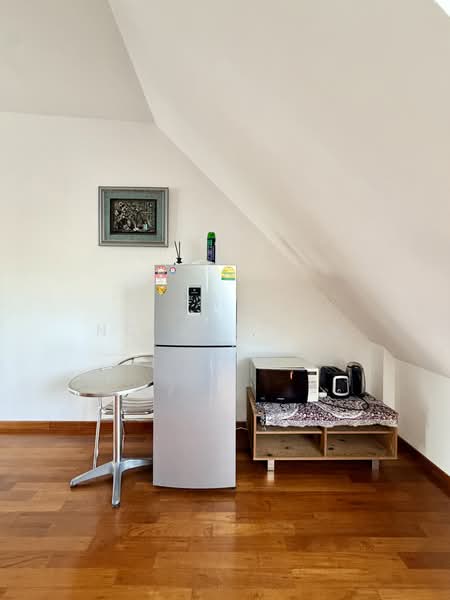 Jalan Gelenggang, , Room Rental, 100 sqft, Terraced House For Rent, by Ng Shi Qin, 500194003 - Kitchen - PropertyGuru.com.sg