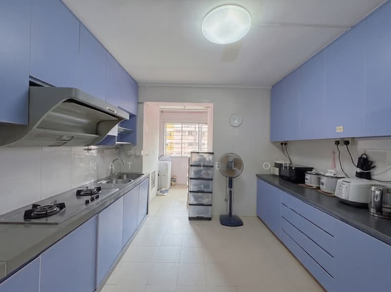 423 Hougang Avenue 6, 423 Hougang Avenue 6, 3 Bedrooms, 1,130 sqft, HDB Flat For Sale, by Nathaniel Oh, 500194009 - Kitchen - PropertyGuru.com.sg