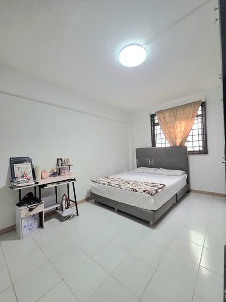 35 Jalan Bahagia, 35 Jalan Bahagia, 2 Bedrooms, 602 sqft, HDB Flat For Sale, by Nadiyah Kamsani, 500194010 - Bedroom - PropertyGuru.com.sg