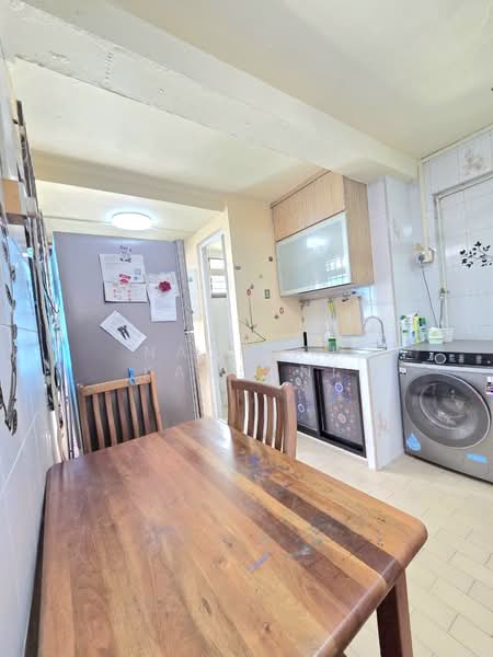 35 Jalan Bahagia, 35 Jalan Bahagia, 2 Bedrooms, 602 sqft, HDB Flat For Sale, by Nadiyah Kamsani, 500194010 - Kitchen - PropertyGuru.com.sg