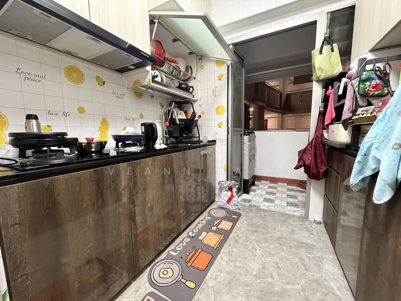 671B Yishun Avenue 4, 671B Yishun Avenue 4, Room Rental, 120 sqft, HDB Flat For Rent, by Veann Tang, 500194011 - Kitchen - PropertyGuru.com.sg