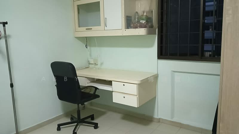 409 Yishun Ring Road, 409 Yishun Ring Road, Room Rental, 100 sqft, HDB Flat For Rent, by Abby Poh (傅鏸葿), 500194012 - Study - PropertyGuru.com.sg