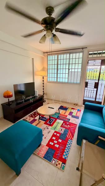 283 Bukit Batok East Avenue 3, 283 Bukit Batok East Avenue 3, 1 Bedroom, 699 sqft, HDB Flat For Rent, by Nijamudeen Deeno, 500194013 - Living Room - PropertyGuru.com.sg