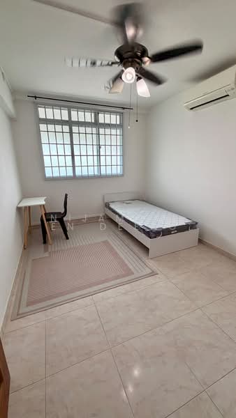 283 Bukit Batok East Avenue 3, 283 Bukit Batok East Avenue 3, 1 Bedroom, 699 sqft, HDB Flat For Rent, by Nijamudeen Deeno, 500194013 - Bedroom - PropertyGuru.com.sg