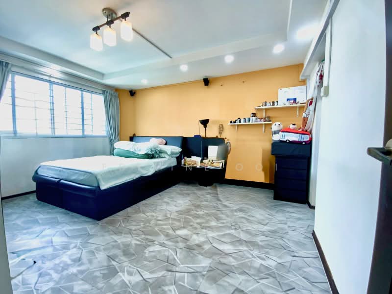 116 Jurong East Street 13, 116 Jurong East Street 13, 3 Bedrooms, 1,292 sqft, HDB Flat For Sale, by Edeline Ooi, 500194014 - Bedroom - PropertyGuru.com.sg