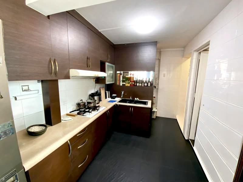 116 Jurong East Street 13, 116 Jurong East Street 13, 3 Bedrooms, 1,292 sqft, HDB Flat For Sale, by Edeline Ooi, 500194014 - Kitchen - PropertyGuru.com.sg
