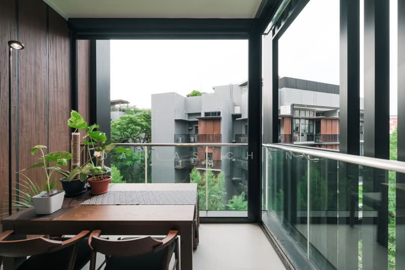 View at Kismis, 15 Lorong Kismis, 2 Bedrooms, 603 sqft, Condominium For Sale, by Dallas Chan, 500194016 - Balcony - PropertyGuru.com.sg
