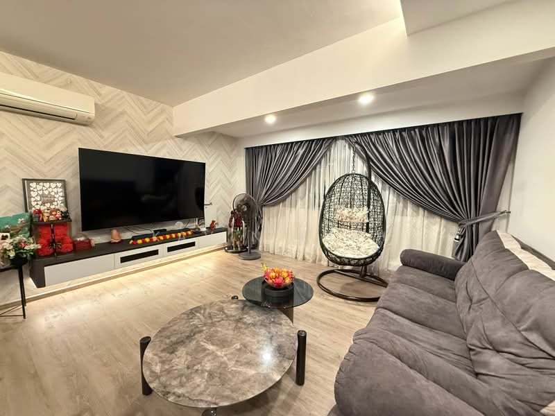 939 Hougang Street 92, 939 Hougang Street 92, 3 Bedrooms, 1,302 sqft, HDB Flat For Sale, by Kavin Kuah, 500194039 - Living Room - PropertyGuru.com.sg