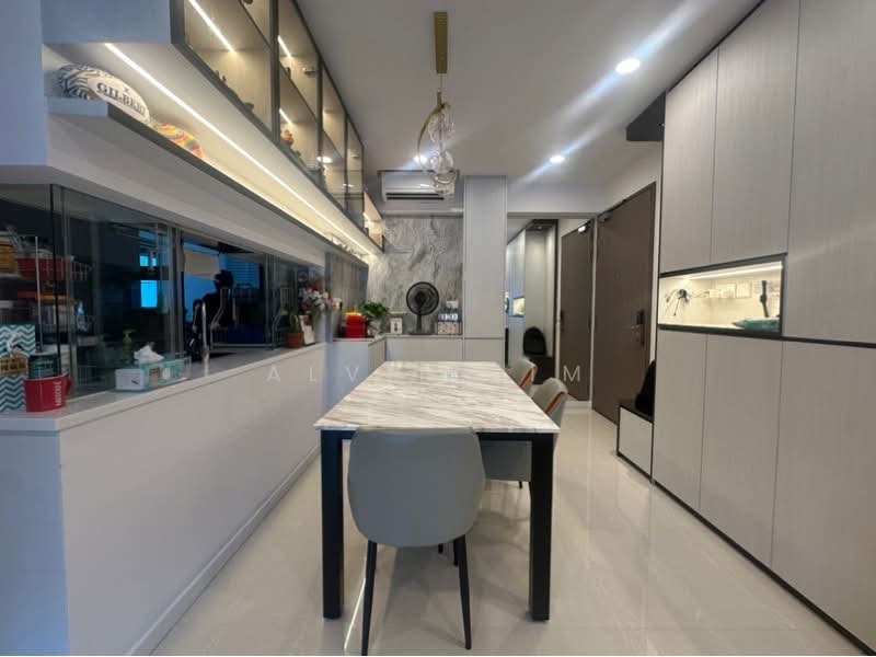 Treasure at Tampines, 1 Tampines Lane, 4 Bedrooms, 1,335 sqft, Condominium For Sale, by Alvin Lim, 500194040 - PropertyGuru.com.sg