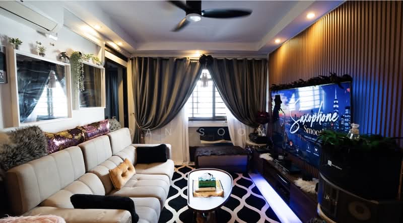 686C Choa Chu Kang Crescent, 686C Choa Chu Kang Crescent, 3 Bedrooms, 915 sqft, HDB Flat For Sale, by Dan Soon, 500194042 - Living Room - PropertyGuru.com.sg