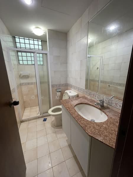 Woodgrove Condo, 2 Woodgrove Drive, 3 Bedrooms, 1,625 sqft, Condominium For Rent, by Toh May Kee, 500194043 - Bathroom - PropertyGuru.com.sg