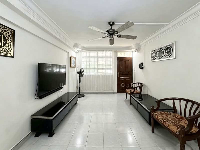 333 Bukit Batok Street 32, 333 Bukit Batok Street 32, 2 Bedrooms, 688 sqft, HDB Flat For Sale, by Hafiz Nor, 500194056 - PropertyGuru.com.sg