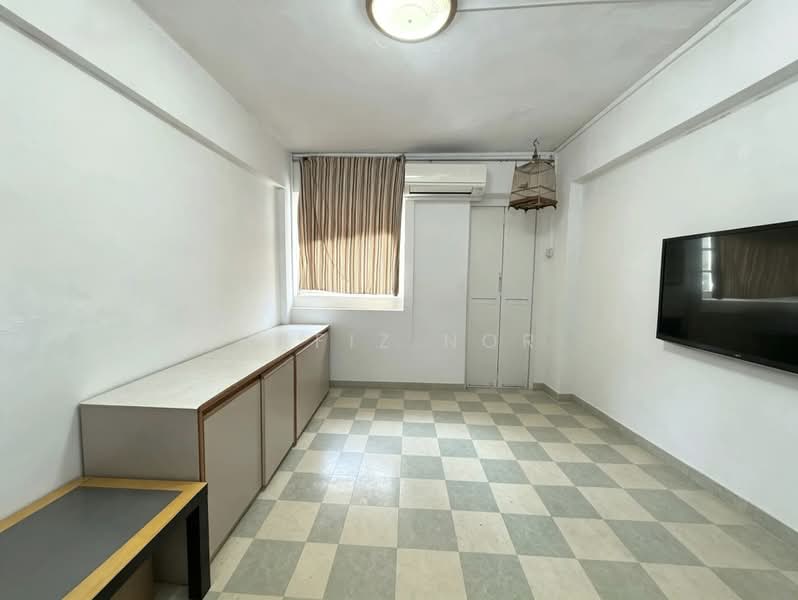 333 Bukit Batok Street 32, 333 Bukit Batok Street 32, 2 Bedrooms, 688 sqft, HDB Flat For Sale, by Hafiz Nor, 500194056 - Interior - PropertyGuru.com.sg