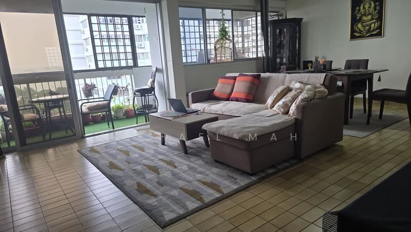 Lagoon View, 5000N Marine Parade Road, 3 Bedrooms, 1,640 sqft, Apartment For Rent, by Michael Mah, 500194060 - Living Room - PropertyGuru.com.sg