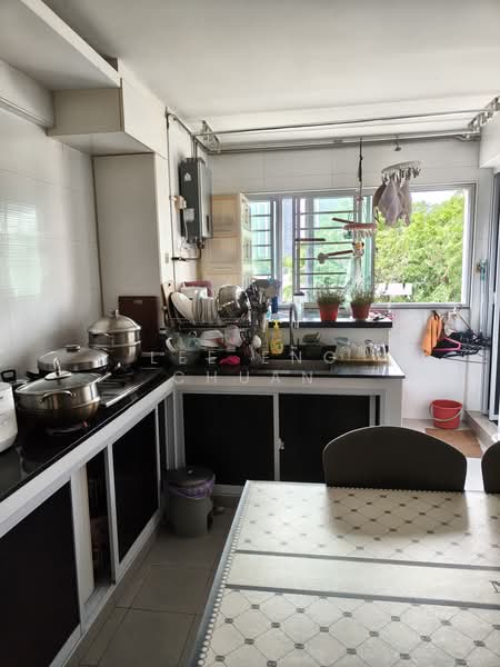 731 Clementi West Street 2, 731 Clementi West Street 2, 3 Bedrooms, 1,001 sqft, HDB Flat For Sale, by Lee Eng Chuan, 500194064 - Kitchen - PropertyGuru.com.sg