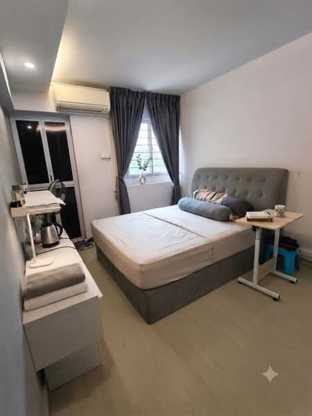 731 Clementi West Street 2, 731 Clementi West Street 2, 3 Bedrooms, 1,001 sqft, HDB Flat For Sale, by Lee Eng Chuan, 500194064 - Bedroom - PropertyGuru.com.sg