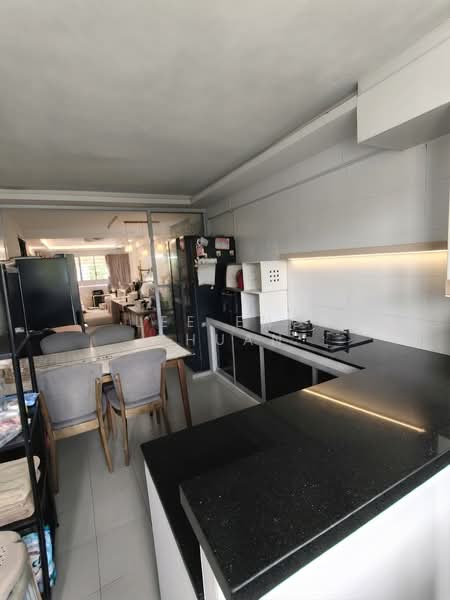 731 Clementi West Street 2, 731 Clementi West Street 2, 3 Bedrooms, 1,001 sqft, HDB Flat For Sale, by Lee Eng Chuan, 500194064 - Kitchen - PropertyGuru.com.sg