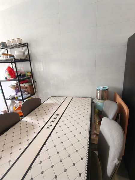 731 Clementi West Street 2, 731 Clementi West Street 2, 3 Bedrooms, 1,001 sqft, HDB Flat For Sale, by Lee Eng Chuan, 500194064 - Dining Room - PropertyGuru.com.sg
