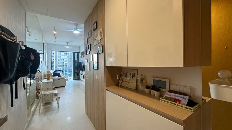 Twin VEW, 93 West Coast Vale, 2 Bedrooms, 743 sqft, Condominium For Sale, by SM Lee, 500194071 - Living Room - PropertyGuru.com.sg