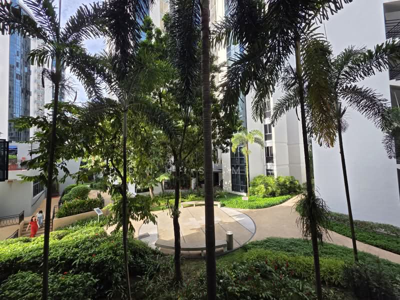 Regentville, 2 Hougang Street 92, 3 Bedrooms, 1,152 sqft, Condominium For Sale, by Dennis Mah, 500194076 - Exterior - PropertyGuru.com.sg