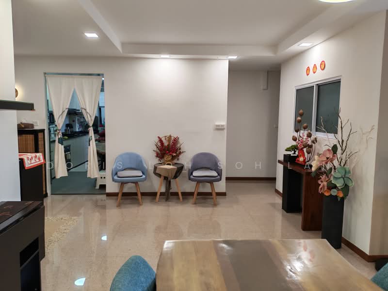 394 Bukit Batok West Avenue 5, 394 Bukit Batok West Avenue 5, 4 Bedrooms, 1,270 sqft, HDB Flat For Sale, by Doris Loh Soh Lan, 500194088 - Living Room - PropertyGuru.com.sg