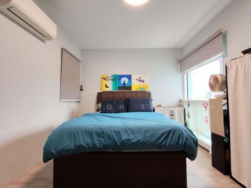 394 Bukit Batok West Avenue 5, 394 Bukit Batok West Avenue 5, 4 Bedrooms, 1,270 sqft, HDB Flat For Sale, by Doris Loh Soh Lan, 500194088 - Master Room - PropertyGuru.com.sg