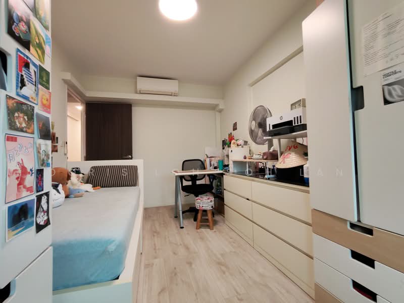 394 Bukit Batok West Avenue 5, 394 Bukit Batok West Avenue 5, 4 Bedrooms, 1,270 sqft, HDB Flat For Sale, by Doris Loh Soh Lan, 500194088 - Bedroom 3 - PropertyGuru.com.sg