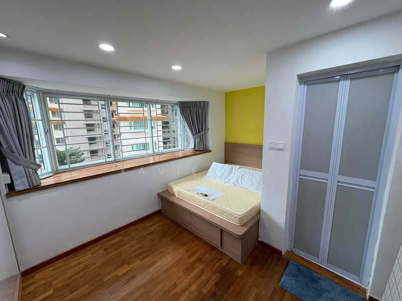 Evergreen Park, 35 Hougang Avenue 7, 3 Bedrooms, 1,040 sqft, Condominium For Sale, by Xavier Ng, 500194090 - Bedroom - PropertyGuru.com.sg
