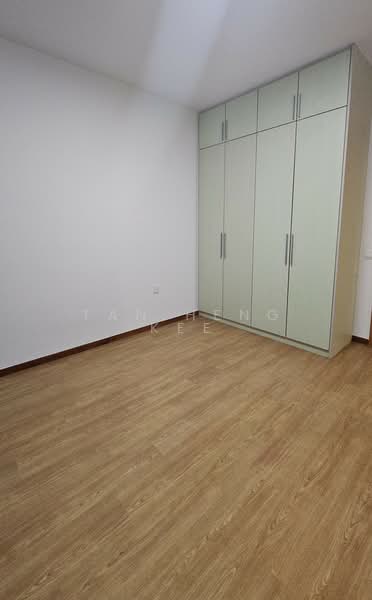 A Treasure Trove, 50 Punggol Walk, 3 Bedrooms, 915 sqft, Condominium For Rent, by Tan Heng Kee, 500194091 - Master Room - PropertyGuru.com.sg