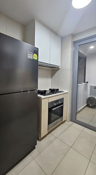 A Treasure Trove, 50 Punggol Walk, 3 Bedrooms, 915 sqft, Condominium For Rent, by Tan Heng Kee, 500194091 - Kitchen - PropertyGuru.com.sg