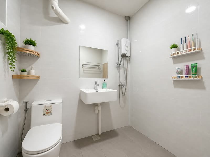 249 Bangkit Road, 249 Bangkit Road, 2 Bedrooms, 786 sqft, HDB Flat For Sale, by Desmond Chan, 500194096 - Bathroom - PropertyGuru.com.sg