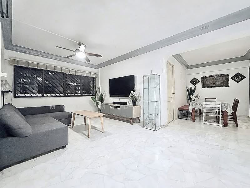 535 Hougang Street 52, 535 Hougang Street 52, 3 Bedrooms, 1,216 sqft, HDB Flat For Sale, by Mohamed Alias, 500194097 - Living Room - PropertyGuru.com.sg