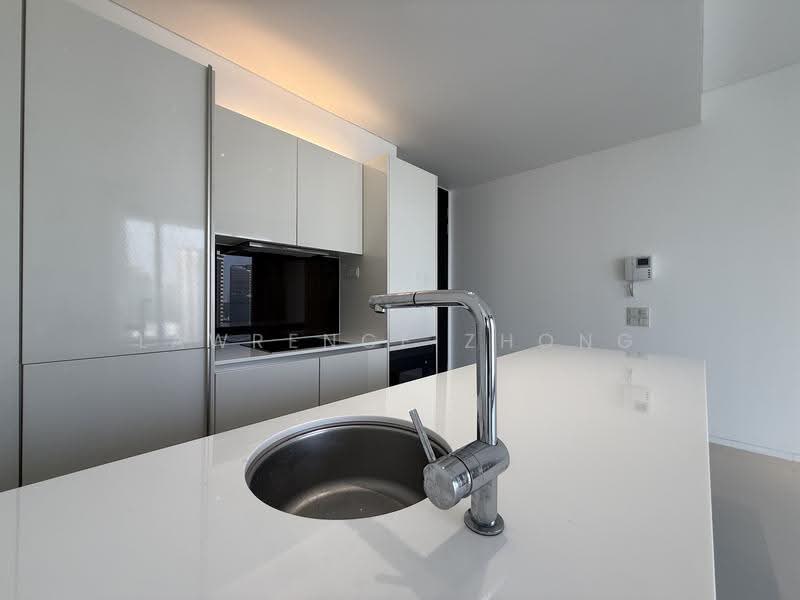 Scotts Square, 8 Scotts Road, Orchard / River Valley, 1 Bedroom, 635 sqft, Condominium For Sale, by Lawrence Zhong, 500194103 - Kitchen - PropertyGuru.com.sg