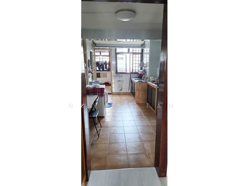 27 Toa Payoh East, 27 Toa Payoh East, Room Rental, 100 sqft, HDB Flat For Rent, by Novell Tan, 500194109 - Kitchen - PropertyGuru.com.sg